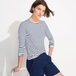 Lands' End Women's SunShade UPF 50 Long‎ Sleeve Relaxed Rash Guard size small